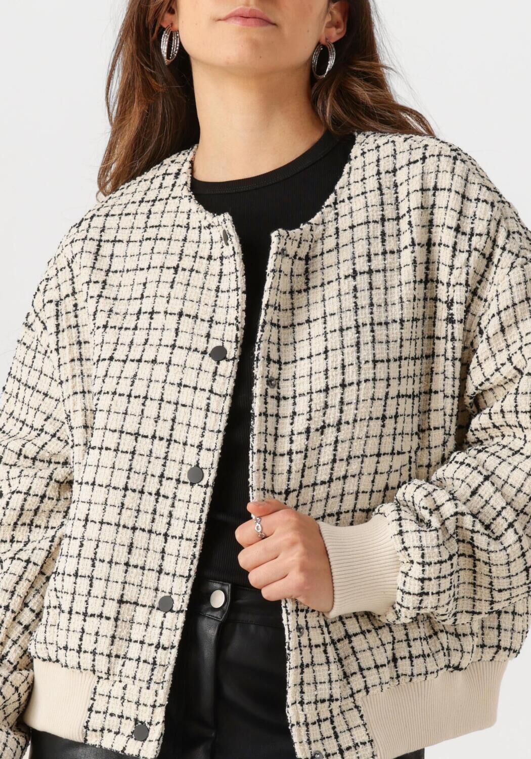 WITHBLACK Dames Jassen Wblmaia Boucle Jacket Ecru