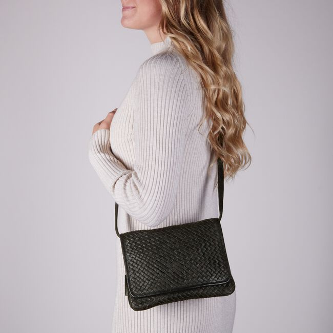 Zwarte FRED DE LA BRETONIERE Schoudertas 262010091 Zwarte FRED DE LA BRETONIERE Schoudertas 262010091 - large