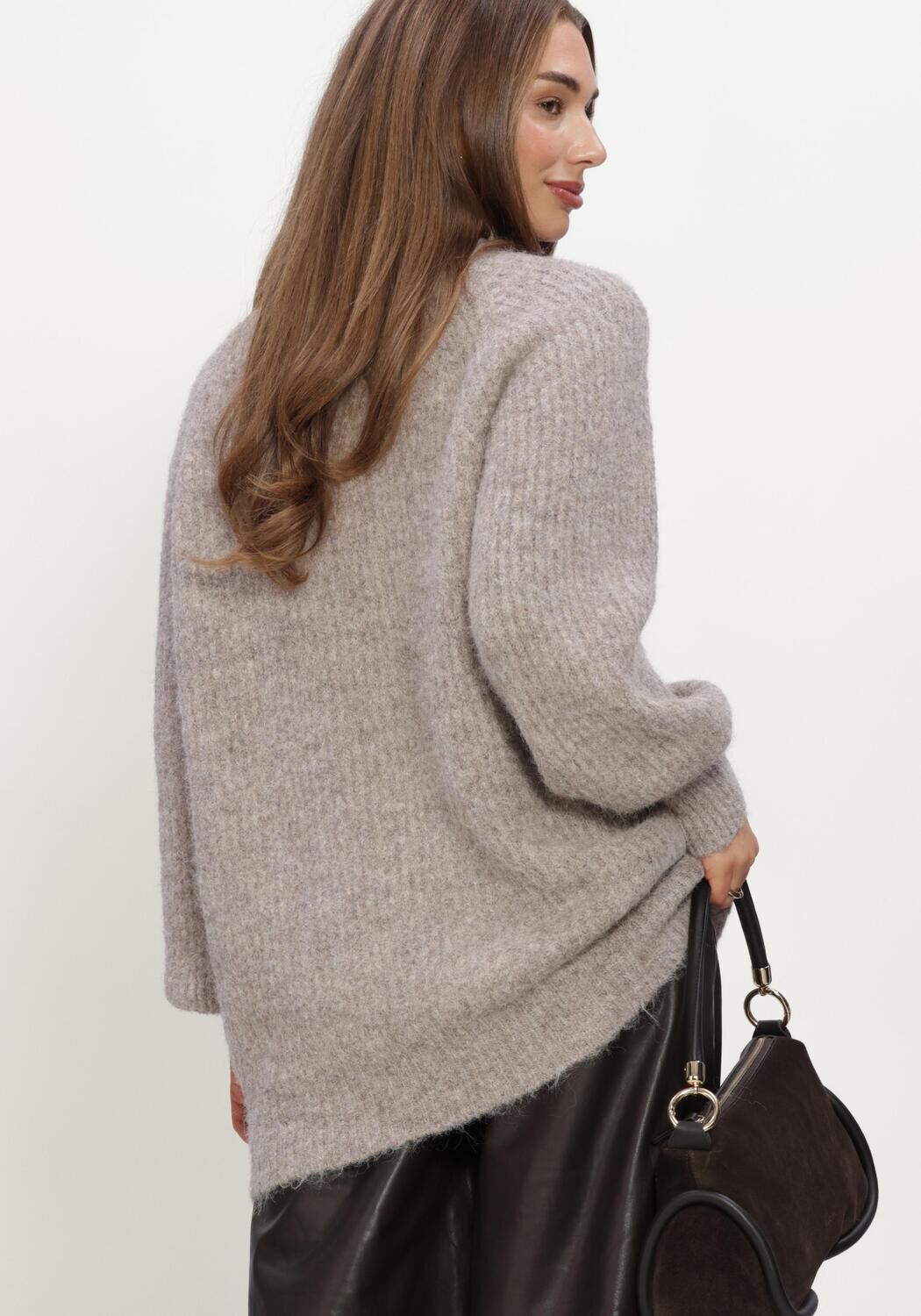 Beige HAUTE L'AMITI&Eacute; Trui DARCIA RIB COLLAR KNIT - large
