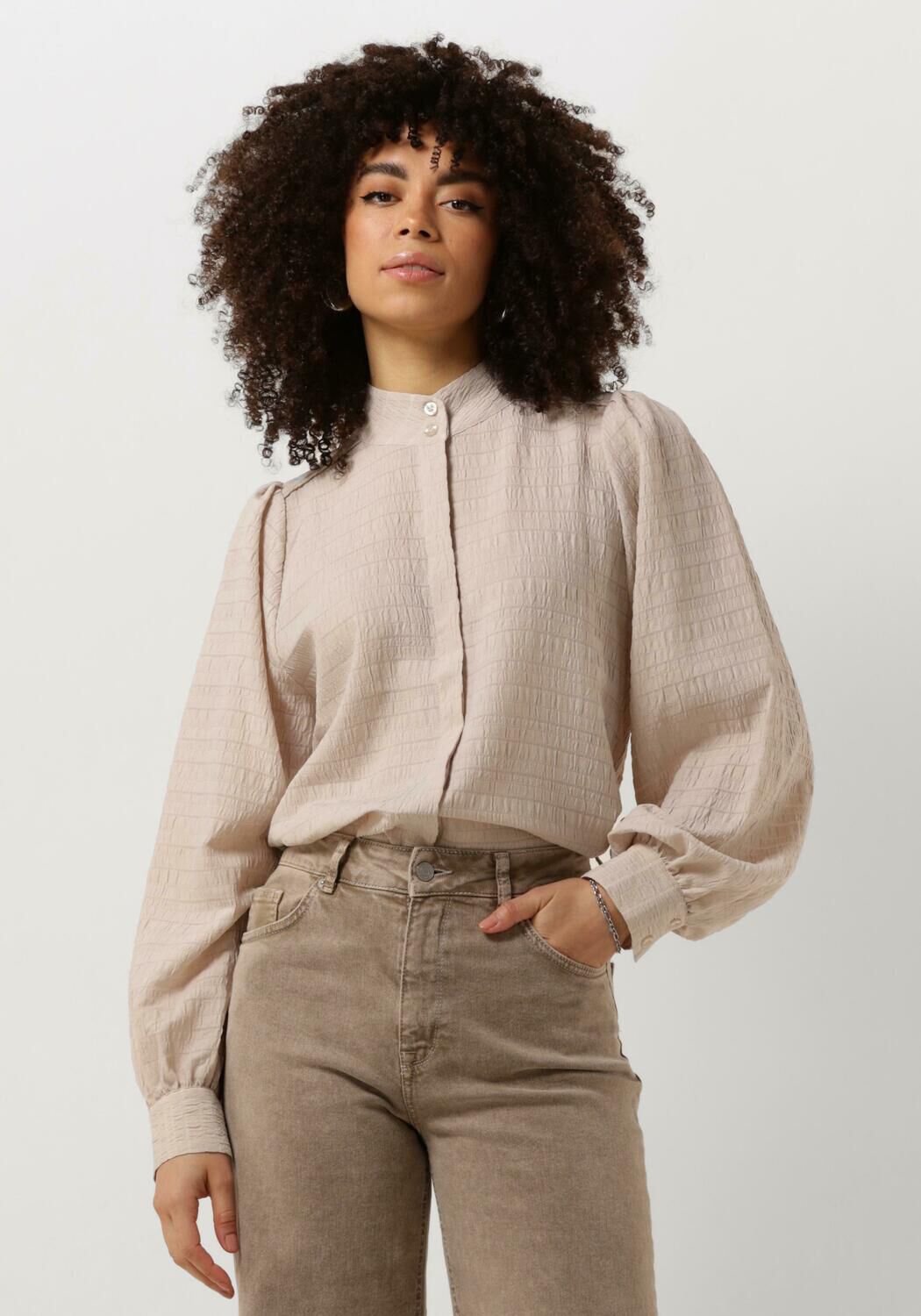 SECOND FEMALE Dames Blouses Seer Shirt Beige