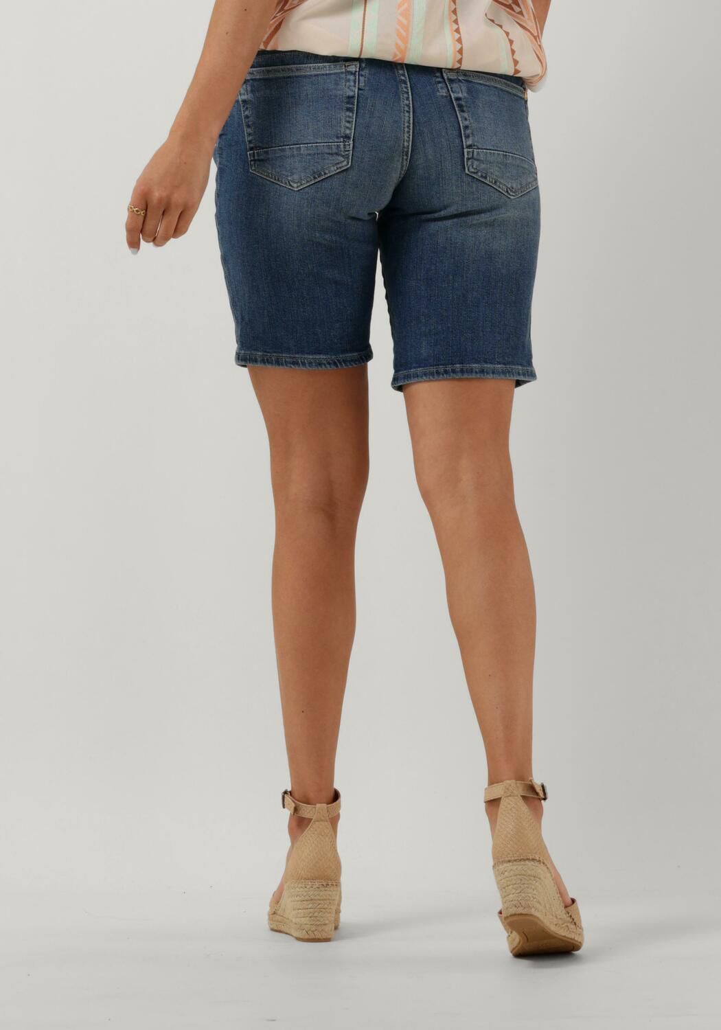Mosh top booty shorts
