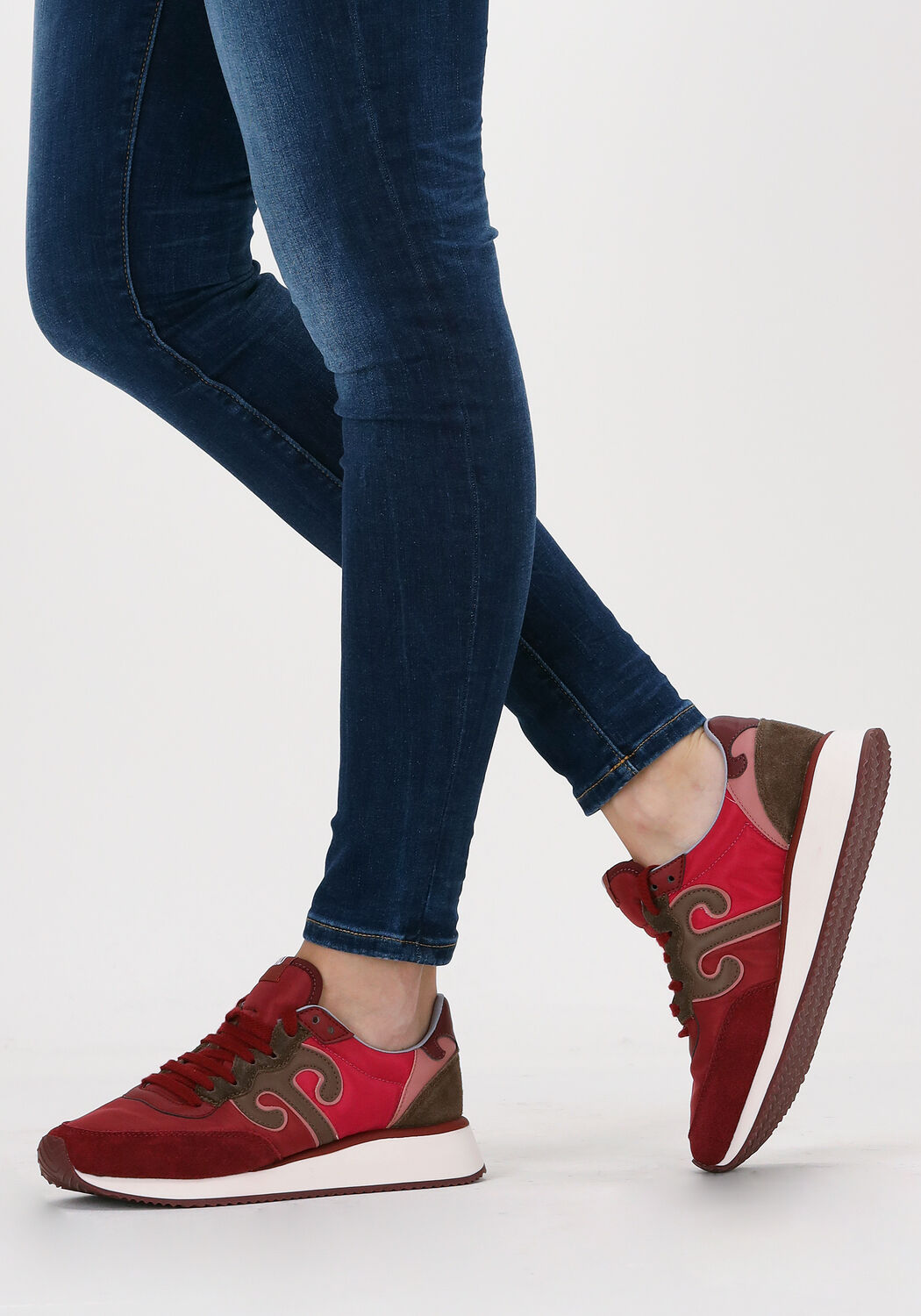 Rode WUSHU Lage sneakers MASTER - large