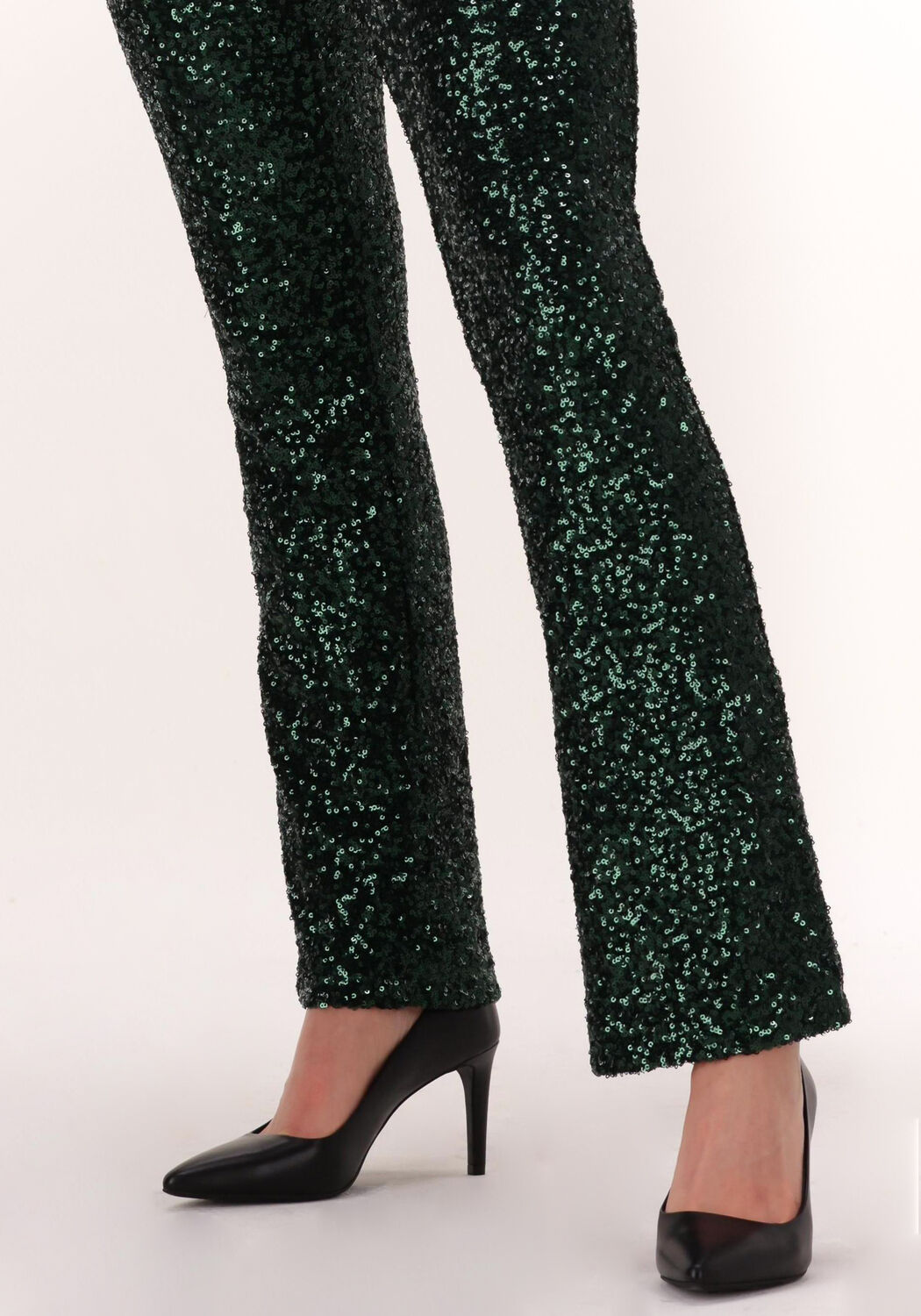 Omoda Zwarte Pumps | halageorgia.com