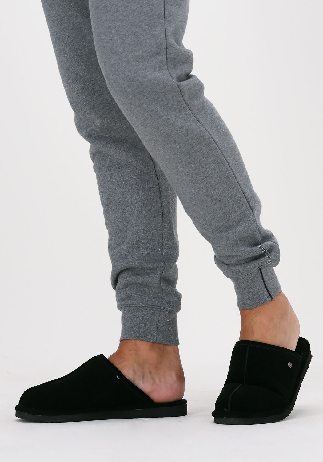 Warmbat Barron Suede Heren Pantoffels - Black - Maat 46 | bol.com