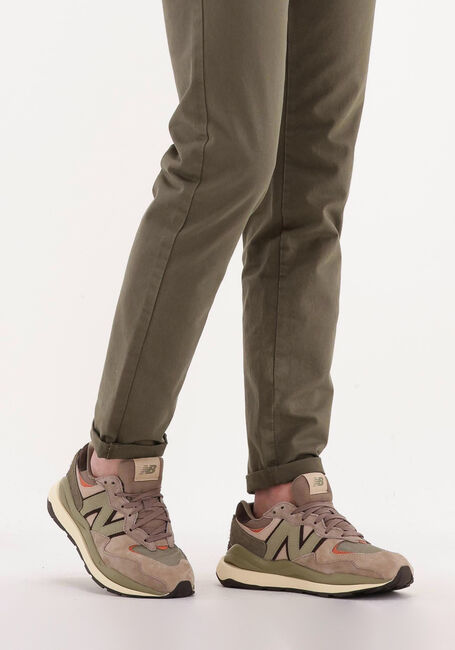 Taupe NEW BALANCE Lage sneakers M5740 - large