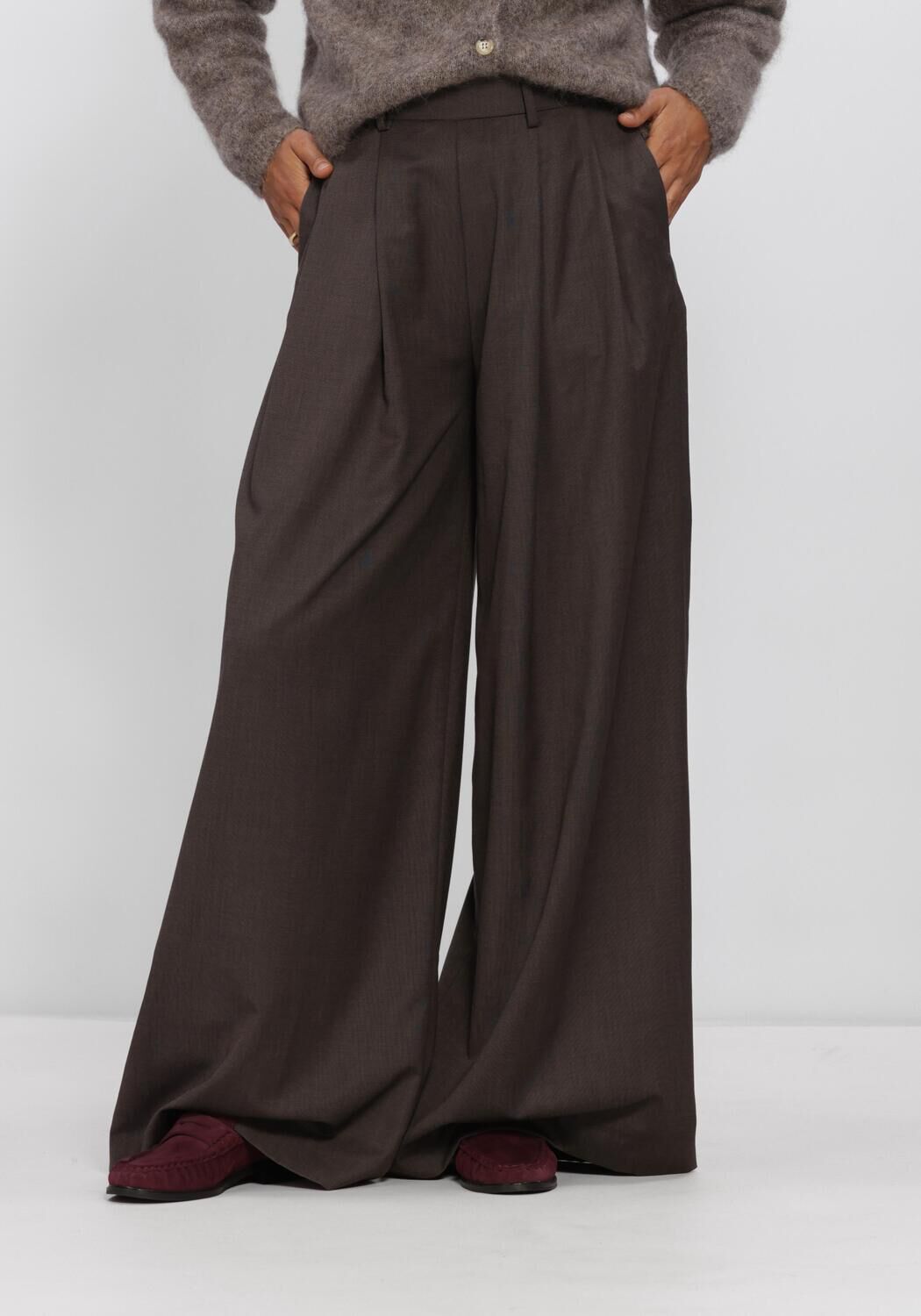 Bruine BY-BAR Wijde broek SEF PANTS