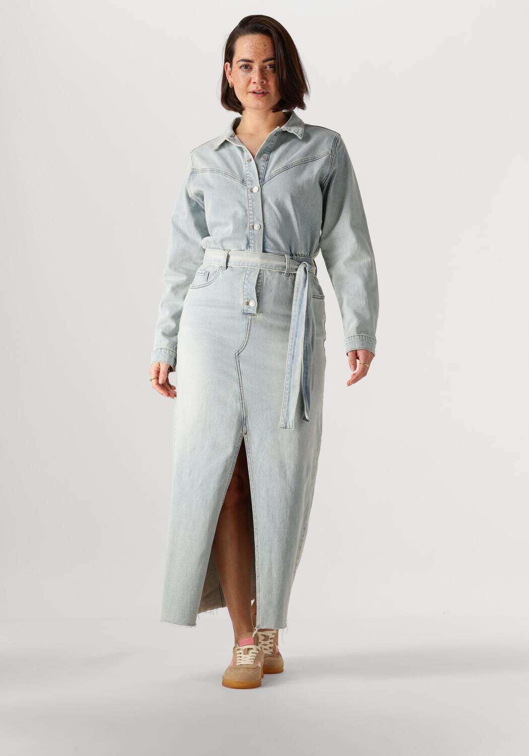 CIRCLE OF TRUST Dames Jurken Bella Dnm Dress Lichtblauw