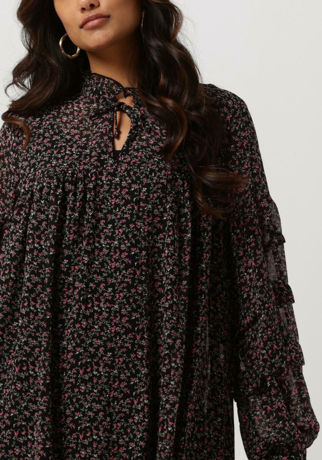 Zwarte LOLLYS LAUNDRY Mini jurk GEORGIA DRESS Omoda