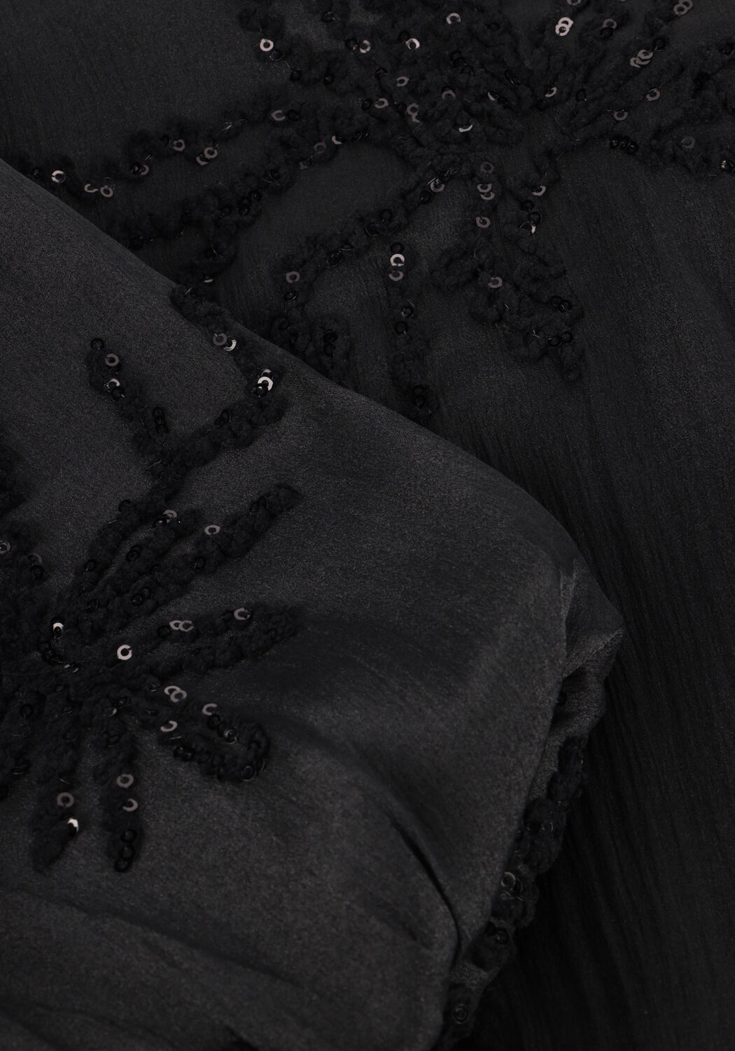 Zwarte NUKUS Blouses DELILAH BLOUSE EMBROIDERY - large