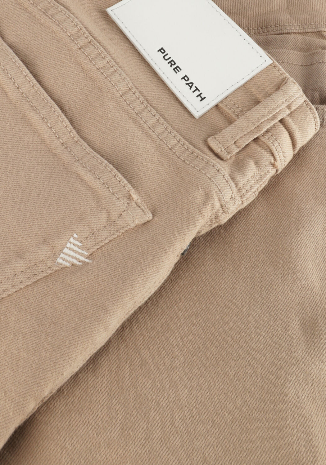 Zand PURE PATH Shorts W1278 THE STEVE - large