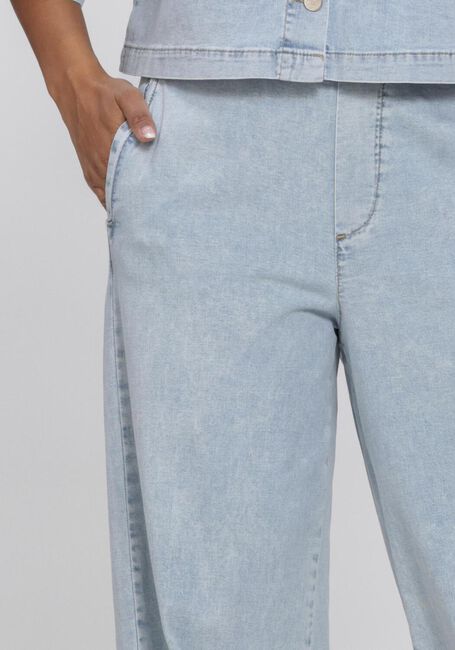 Blauwe JANSEN AMSTERDAM Wide jeans SAAR BROEK LLBD 429 LIGHT DEMIN LONG WIDE ELASTIC WAIST AT BACK - large