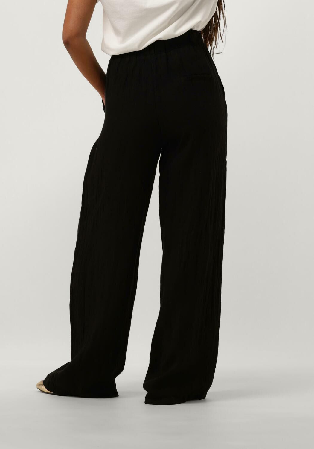 NUKUS Dames Broeken Silky Pants Zwart