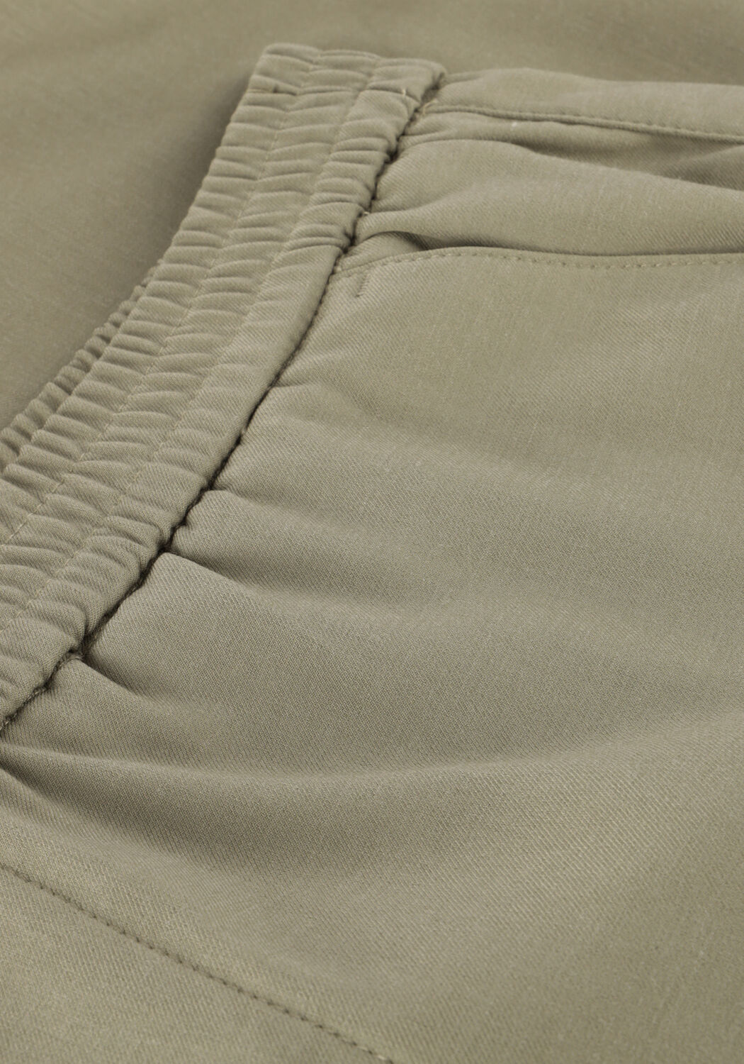 Olijf PLAIN Korte broek TURIPL SHORTS - large