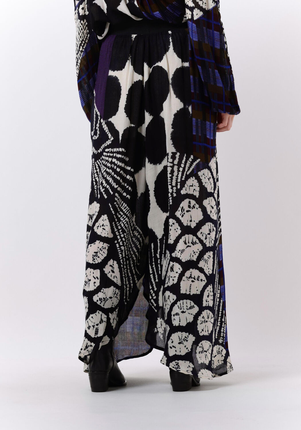 MES DEMOISELLES Dames Broeken Sanchu Donkerblauw