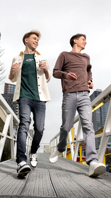 Bruine RELLIX Sweater OVERSIZED SWEATER RLX ORIGINAL WASHED Bruine RELLIX Sweater OVERSIZED SWEATER RLX ORIGINAL WASHED - large