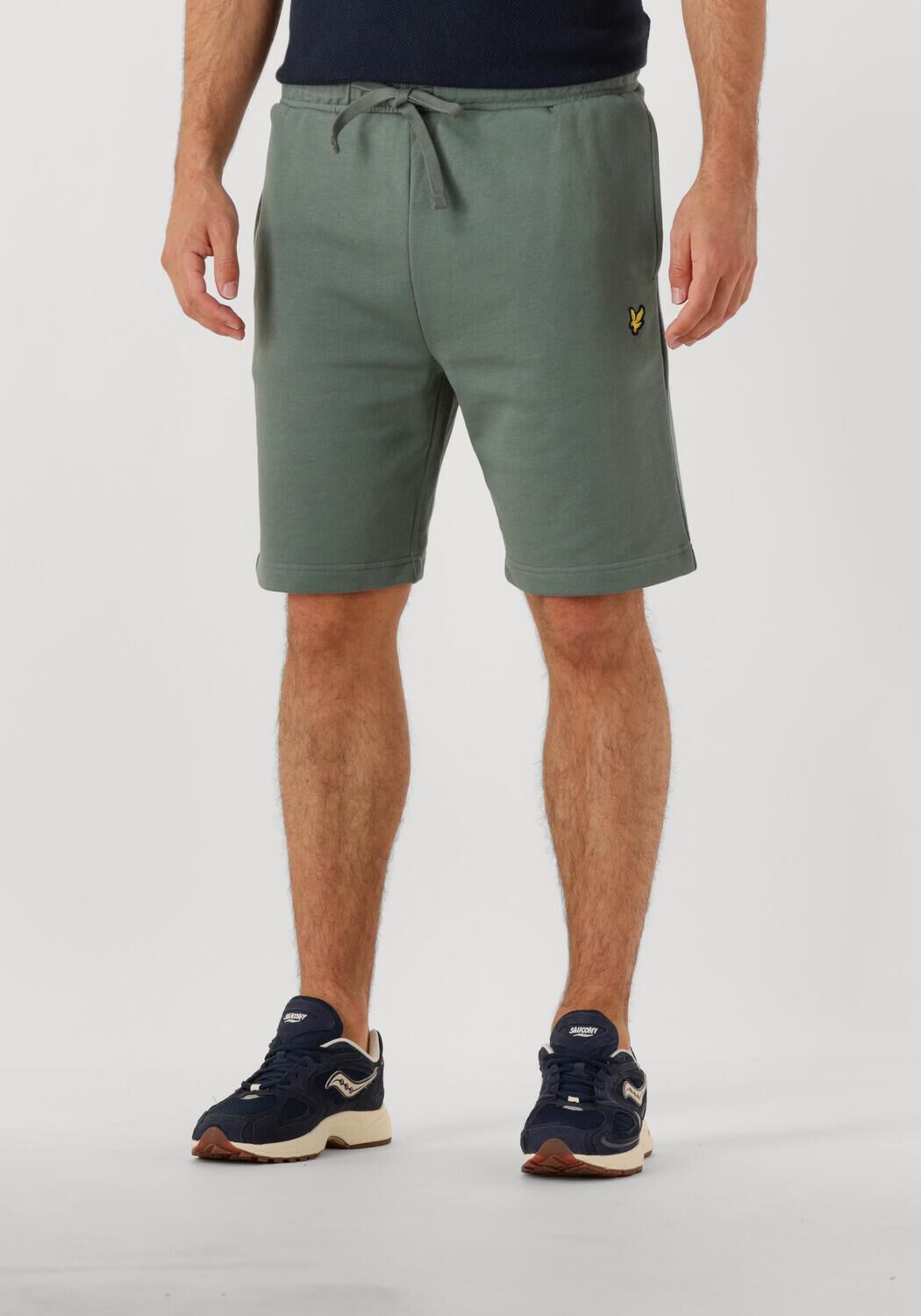 Lyle & Scott Korte Broek Lyle & Scott ML414VOG SWEAT SHORT-X583 GREEN MERCIRIAL