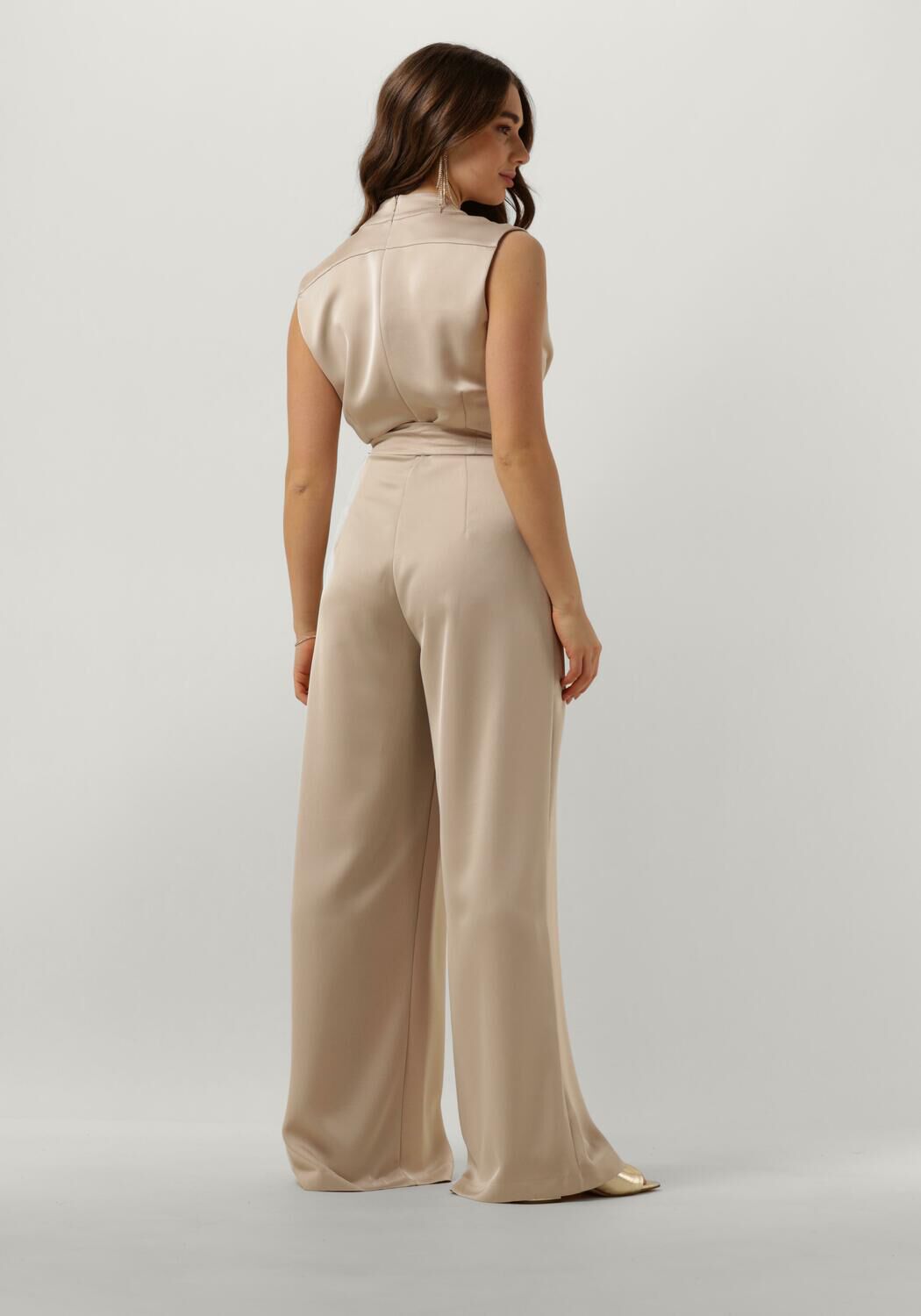 ACCESS Dames Jumpsuits Satin Jumpsuit With Pleats Goud
