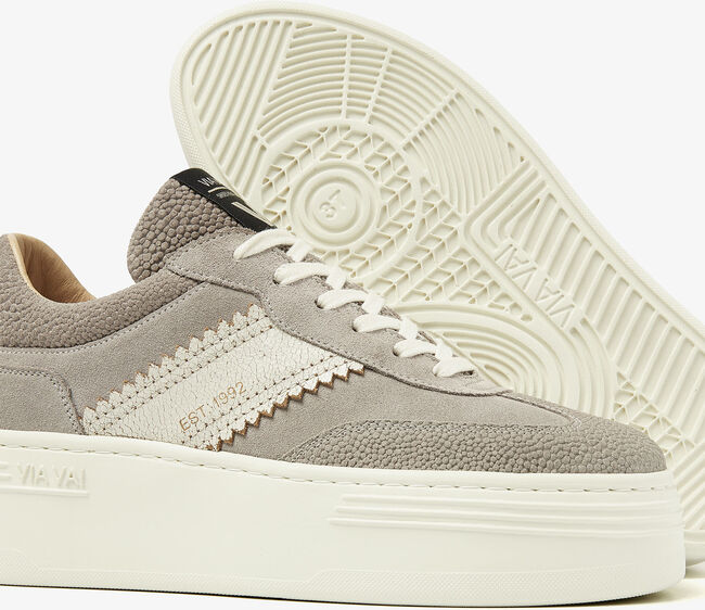 Grijze VIA VAI Lage sneakers ISA ROMI - large
