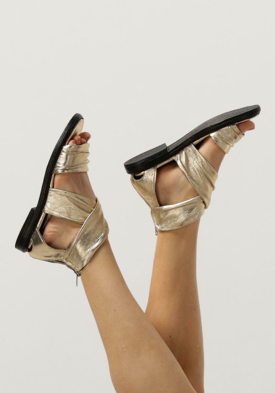 Gouden NOTRE-V Platte sandalen 1GAMBA102 - large