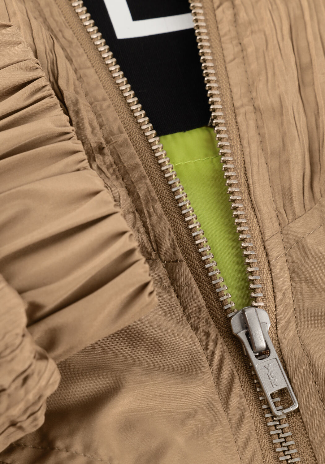 Camel ALIX THE LABEL Jack LADIES WOVEN PLISSE BOMBER - large