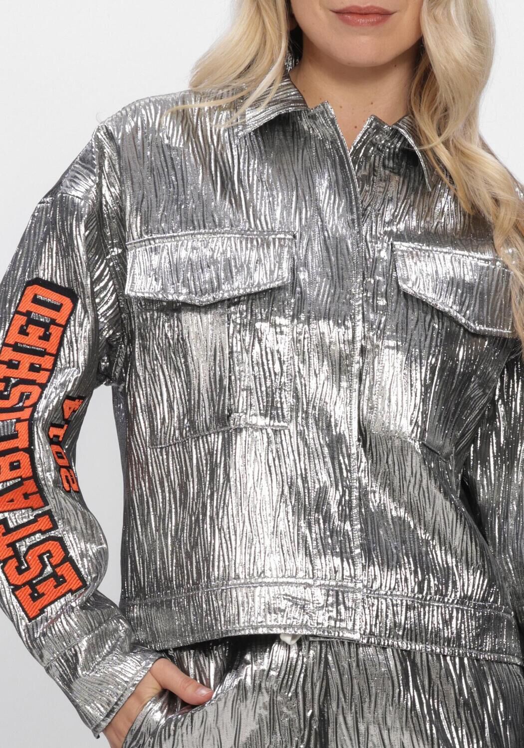 Zilveren ALIX THE LABEL Jassen LADIES WOVEN SILVER ARTWORK JACKET - large