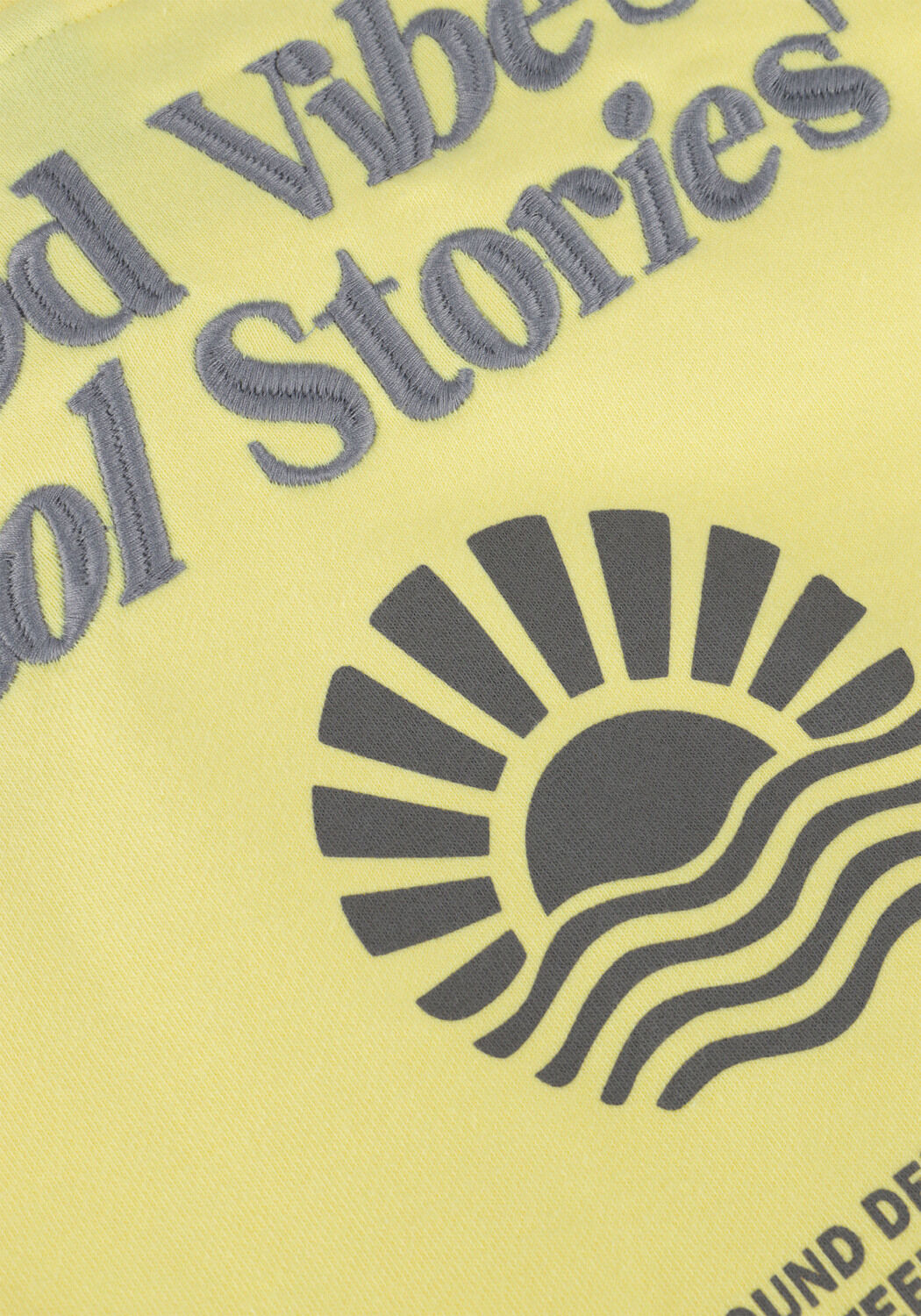 Gele INDIAN BLUE JEANS Sweater HOODIE BACKPRINT - large