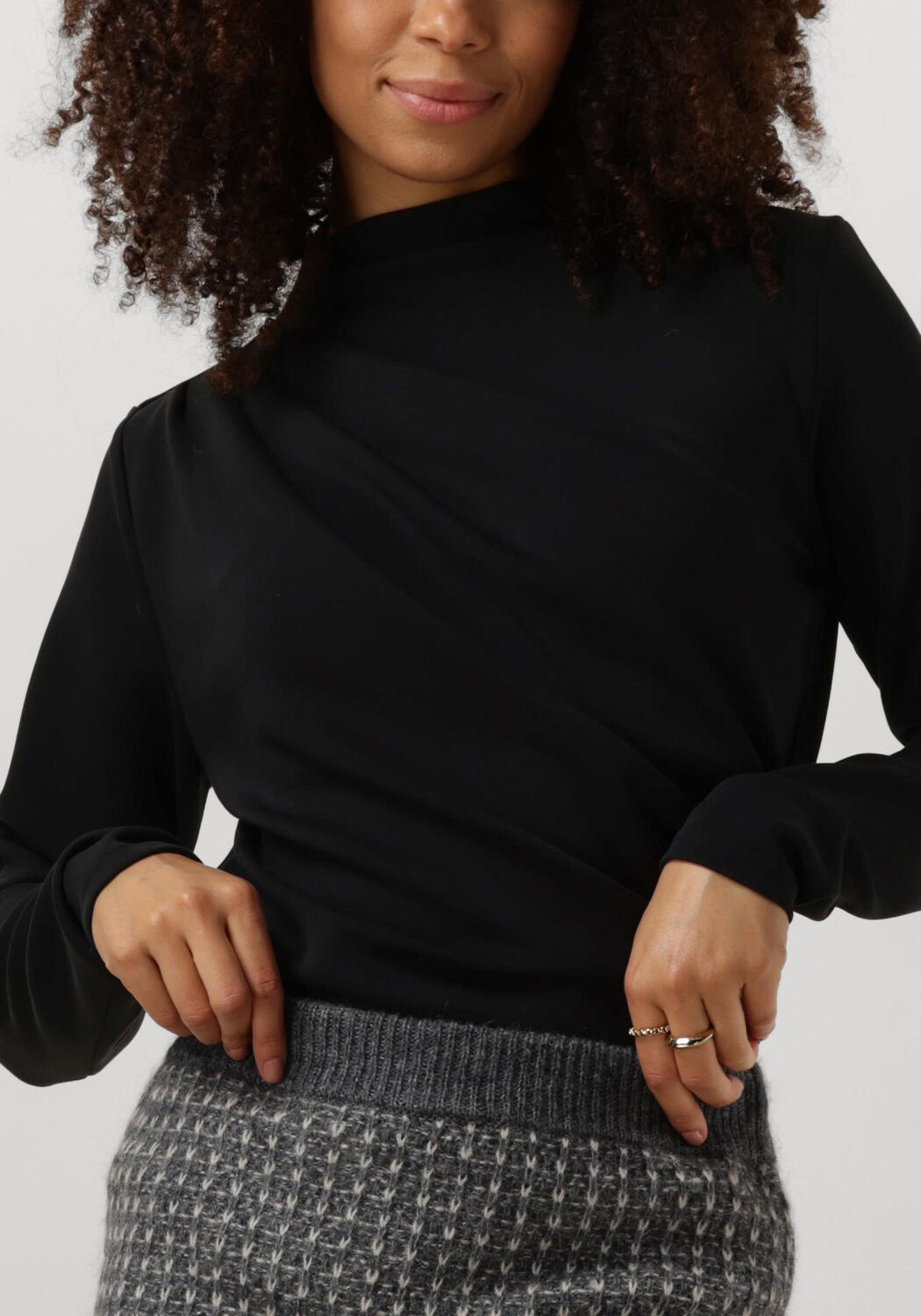 MY ESSENTIAL WARDROBE Dames Blouses Hellemw Blouse Zwart