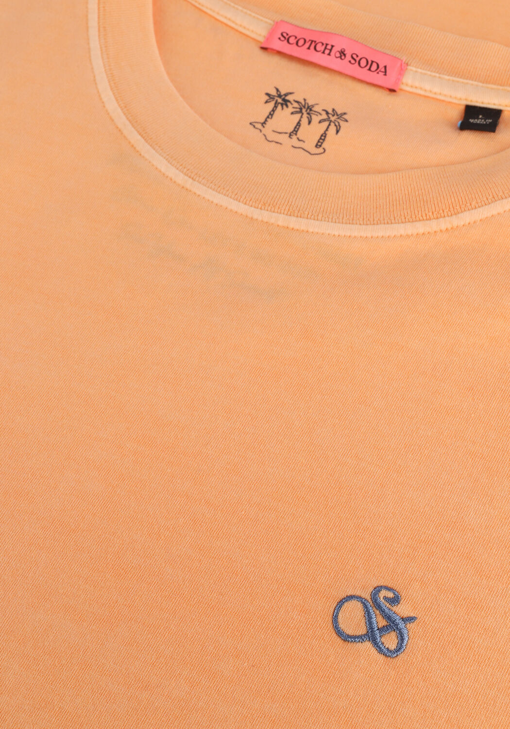 Oranje SCOTCH & SODA T-shirt GARMENT-DYED CREWNECK TEE WITH EMBROIDERY LOGO - large