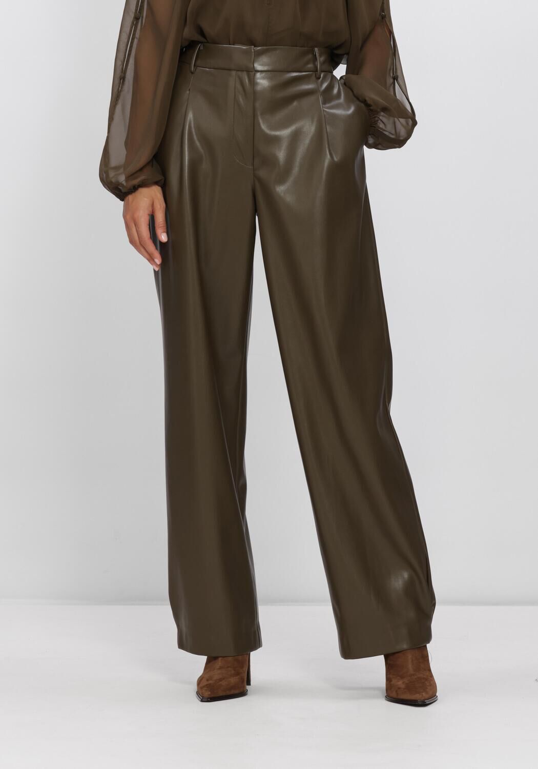 Olijf DANTE6 Wijde broek MINORA FAUX LEATHER BARREL PANTS - large