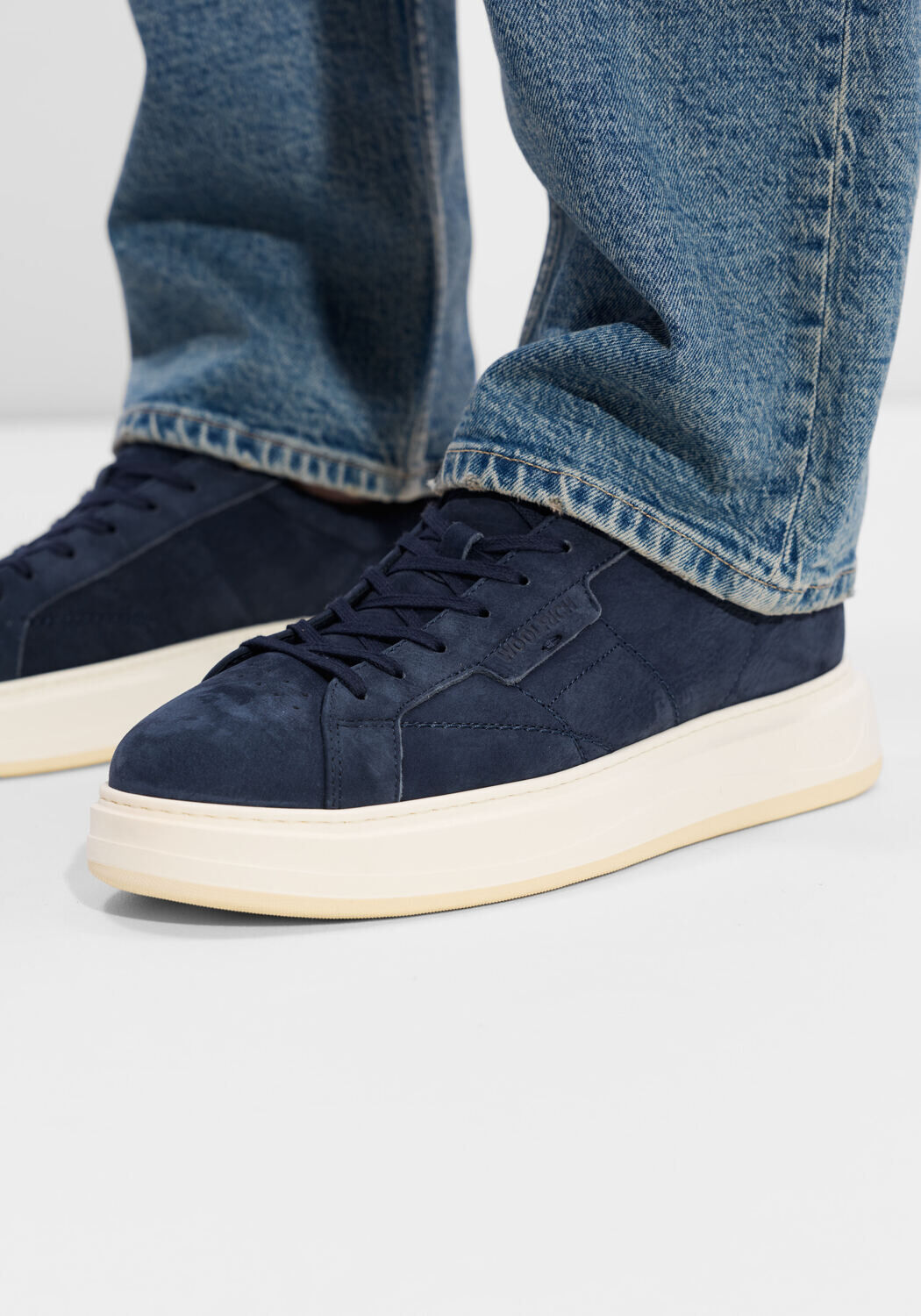 Blauwe WOOLRICH Lage sneakers ARROW MAN MILLED NABUK - large