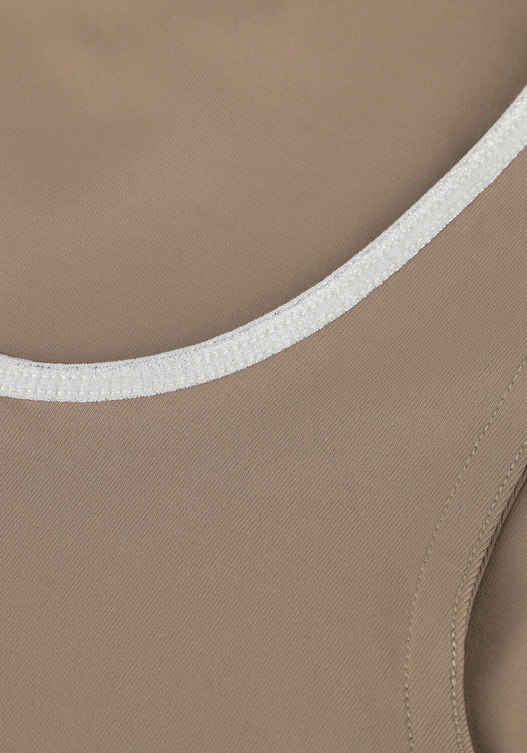 Bruine NUKUS Top JUBA SINGLET - large