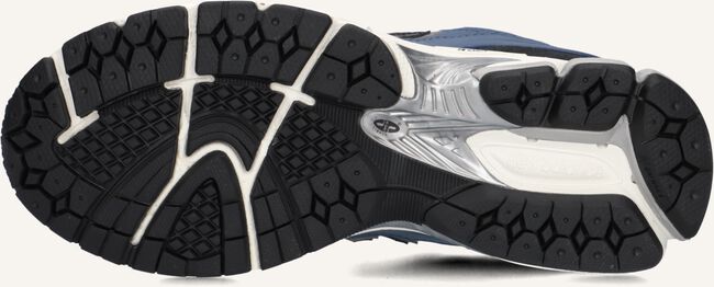 Blauwe NEW BALANCE Lage sneakers M2002 D Blauwe NEW BALANCE Lage sneakers M2002 D - large