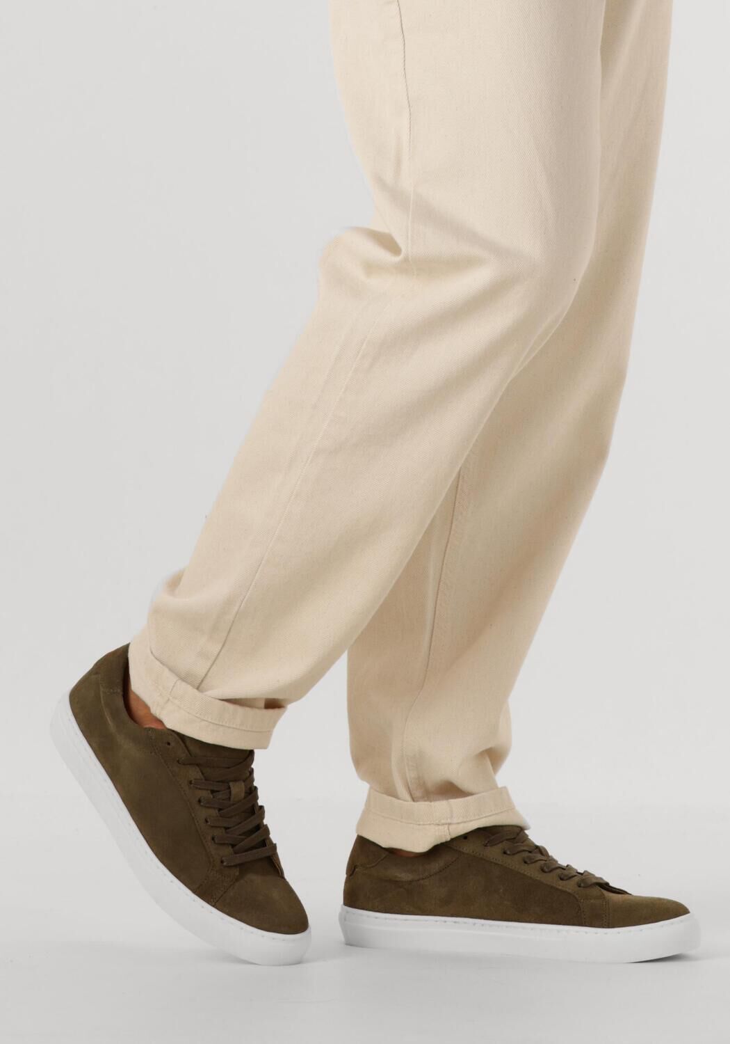 Groene LES DEUX Lage sneakers THEODOR SUEDE SNEAKER - large