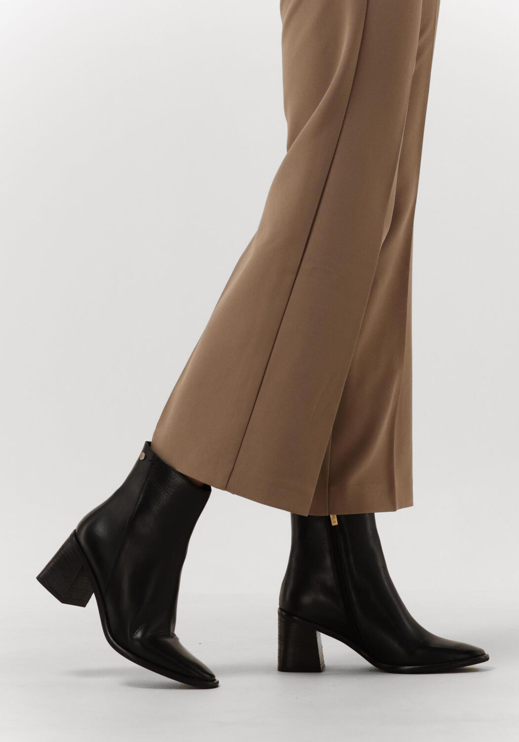 Zwarte NOTRE-V Enkellaarsjes 05-131 - large