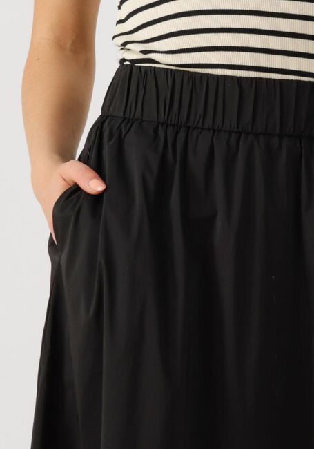 Zwarte NEO NOIR Midirok YARA POPLIN SKIRT - large