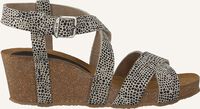 Beige RED-RAG Platte sandalen 78080 - medium