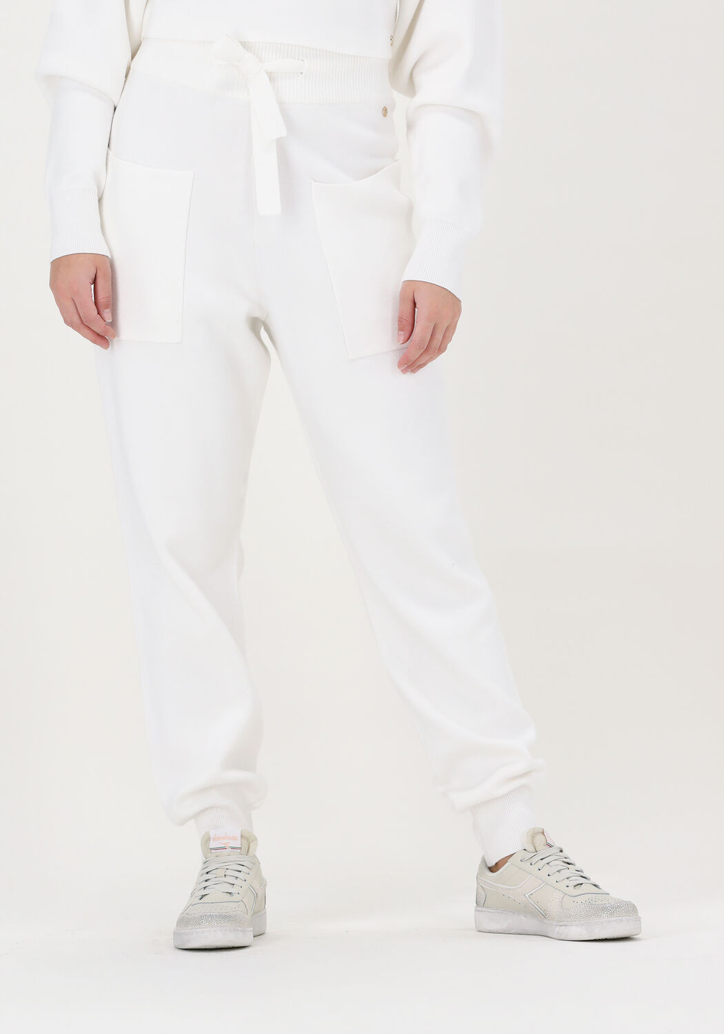 Josh v joggingbroek 2025