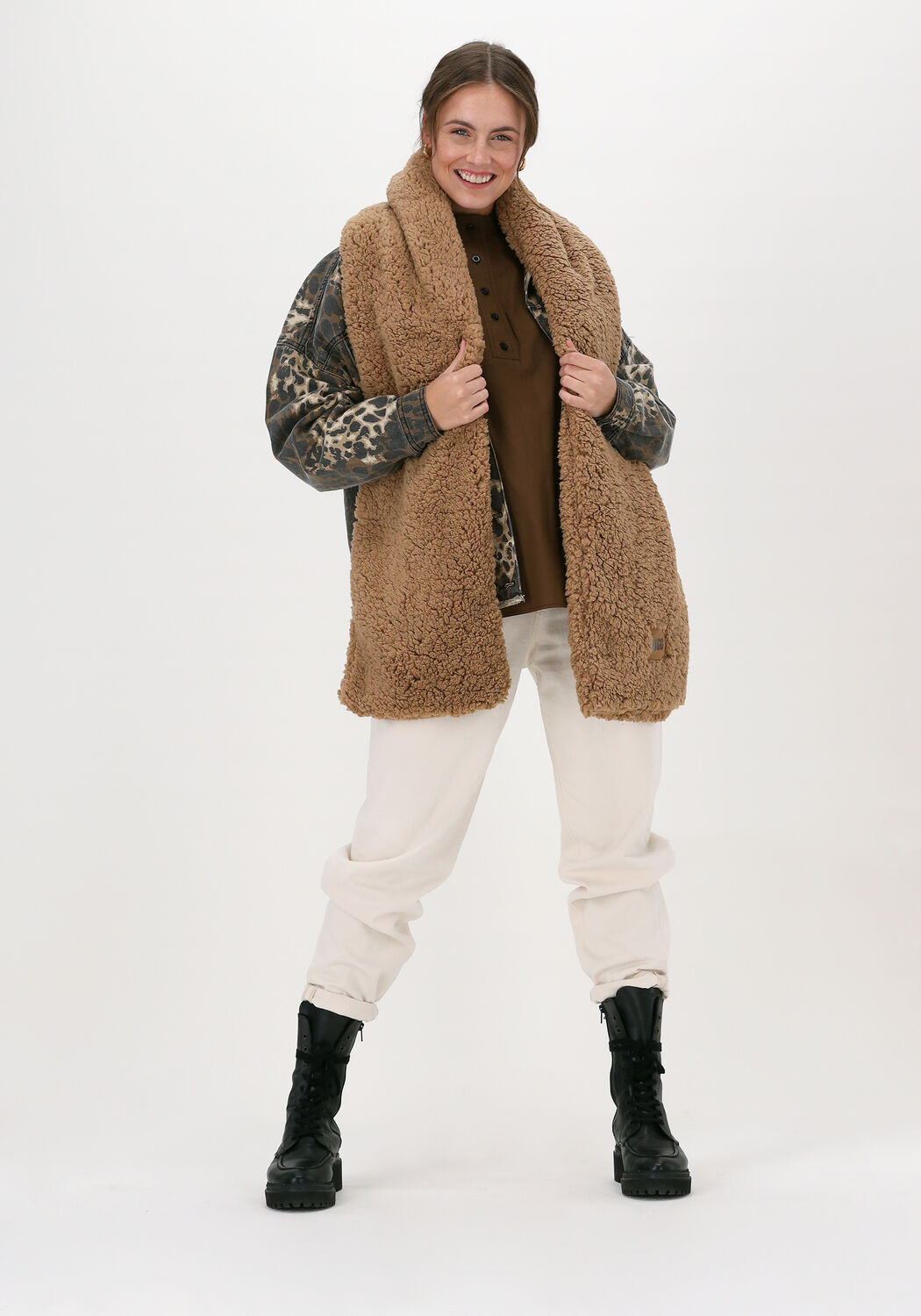 Ugg scarves shop