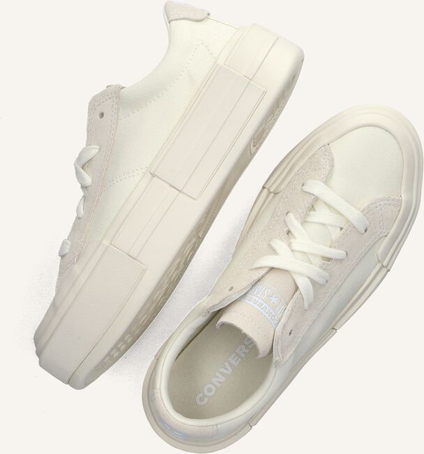 Witte CONVERSE Lage sneakers CHUCK TAYLOR ALL STAR CRUISE Witte CONVERSE Lage sneakers CHUCK TAYLOR ALL STAR CRUISE - large