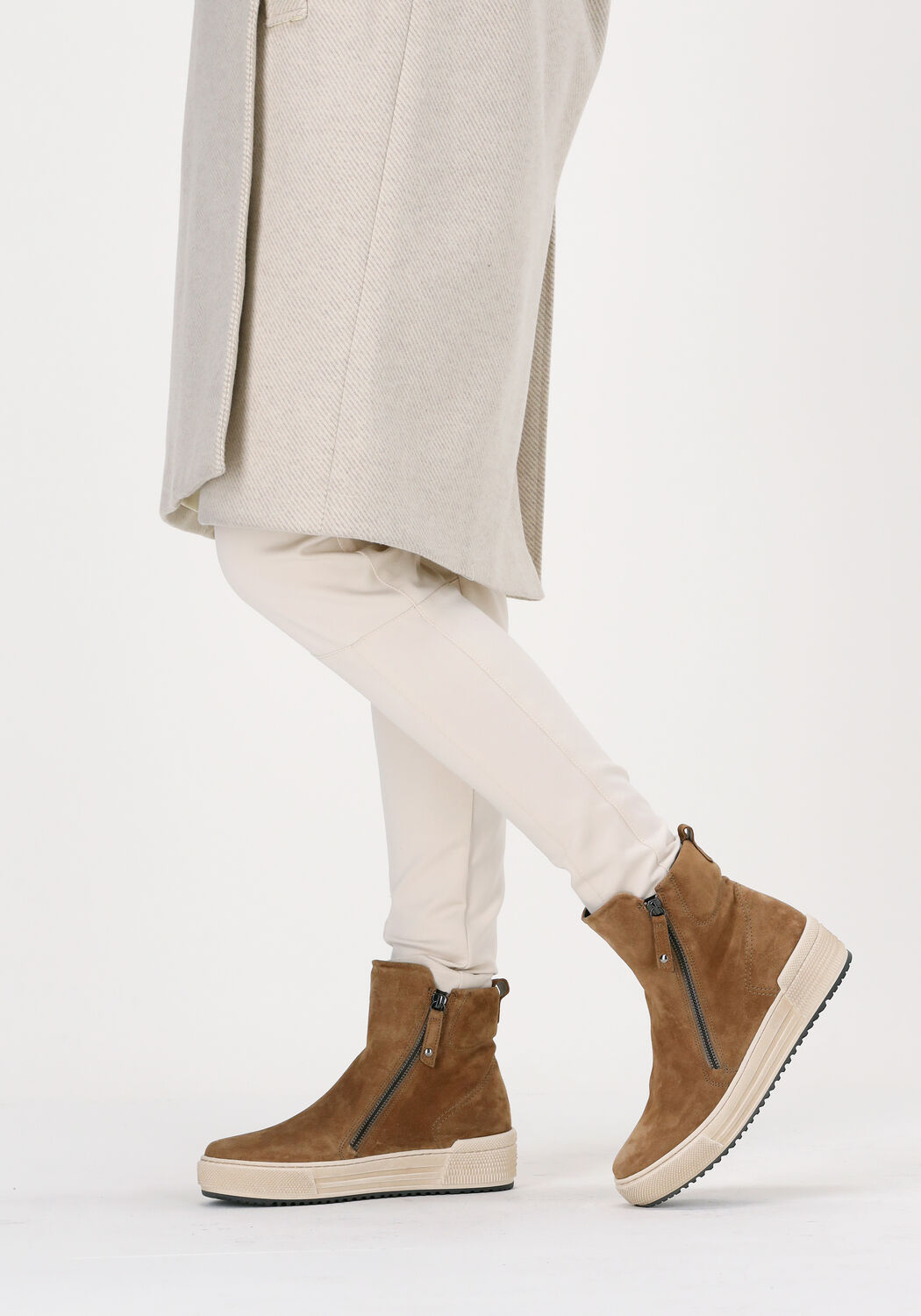 Cognac GABOR Hoge sneakers 562.1 - large