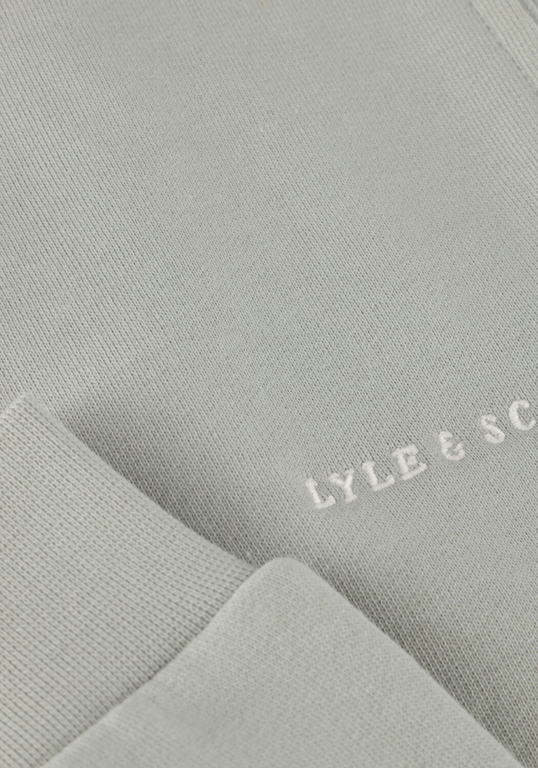 Grijze LYLE & SCOTT Joggingbroek CRIPT EMBROIDERED SWEATPANT - large