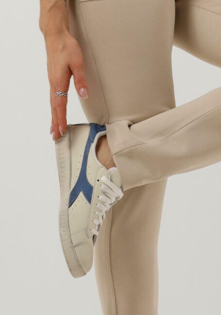 Witte DIADORA Lage sneakers GAME L LOW WAXED WN - large