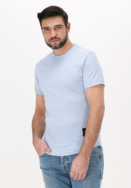 Lichtblauwe CALVIN KLEIN T-shirt BADGE TURN UP SLEEVE - large