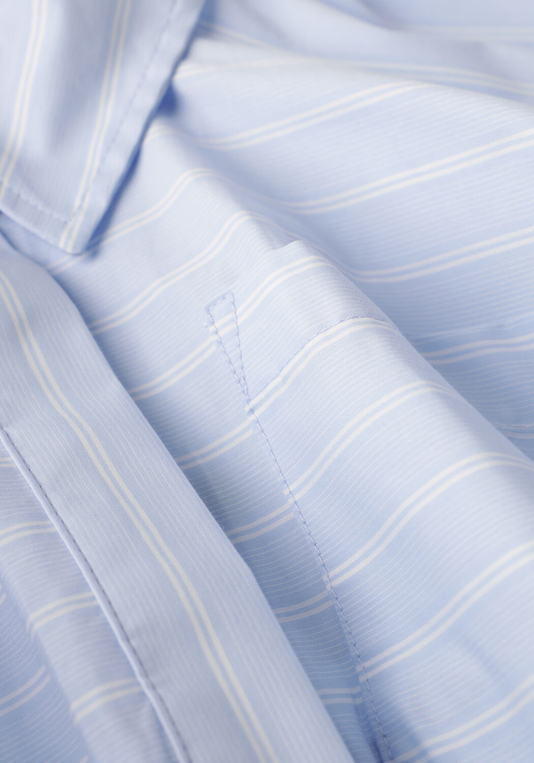 Lichtblauwe HAUTE L'AMITI&Eacute; Blouses SOPHIE STRIPE SHIRT - large