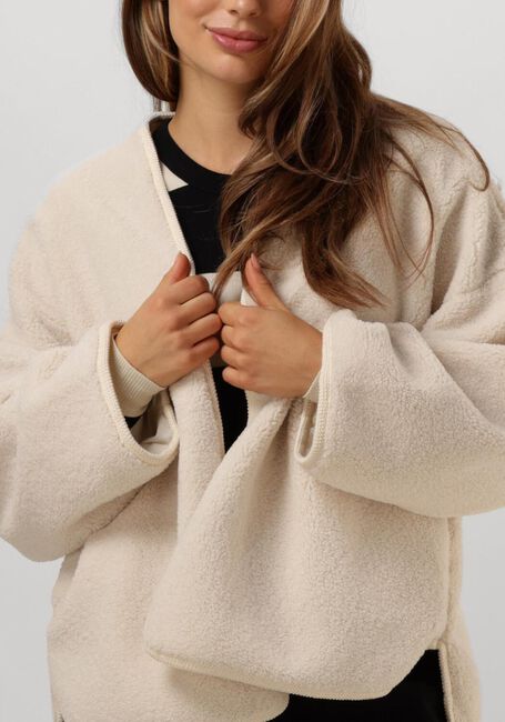 Gebroken wit RUBY TUESDAY Jack CHRISTIES FUR VEST JACKET - large