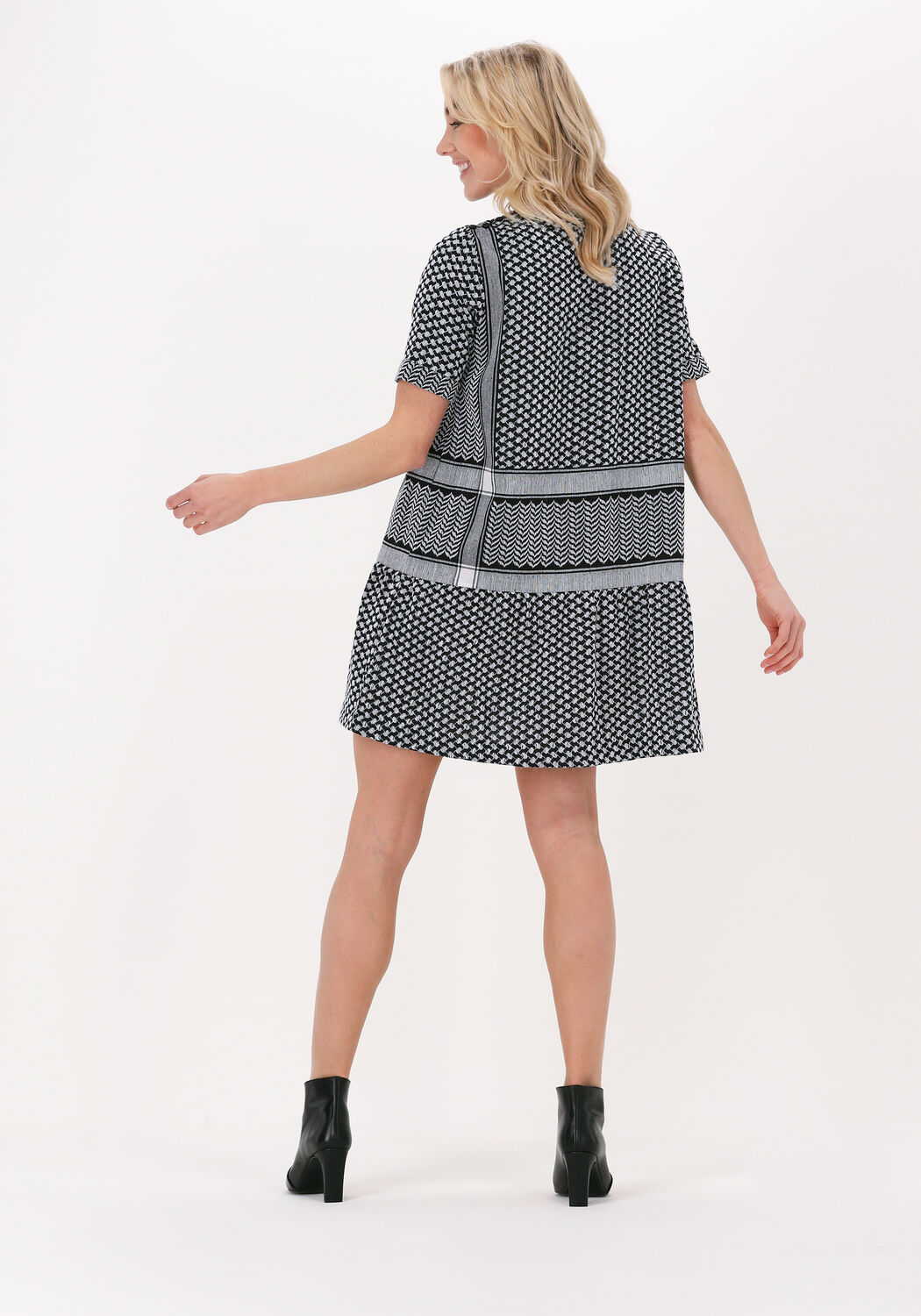 zwarte rough studios mini jurk tara dress