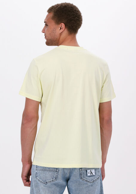 Gele FRED PERRY T-shirt EMBROIDERED T-SHIRT - large