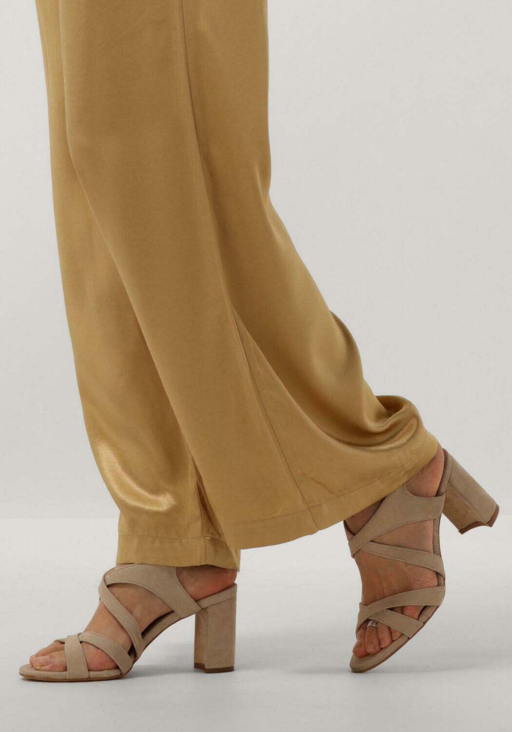 Beige NOTRE-V Sandalen met hak 22552 - large