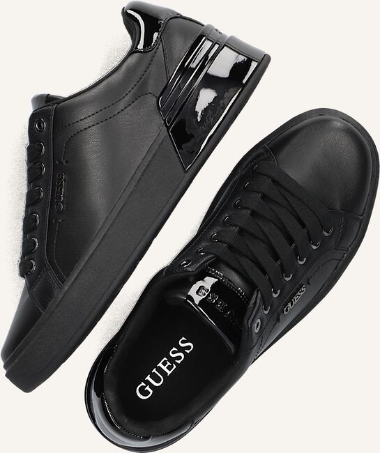 Zwarte GUESS Lage sneakers CORLINA Zwarte GUESS Lage sneakers CORLINA - large