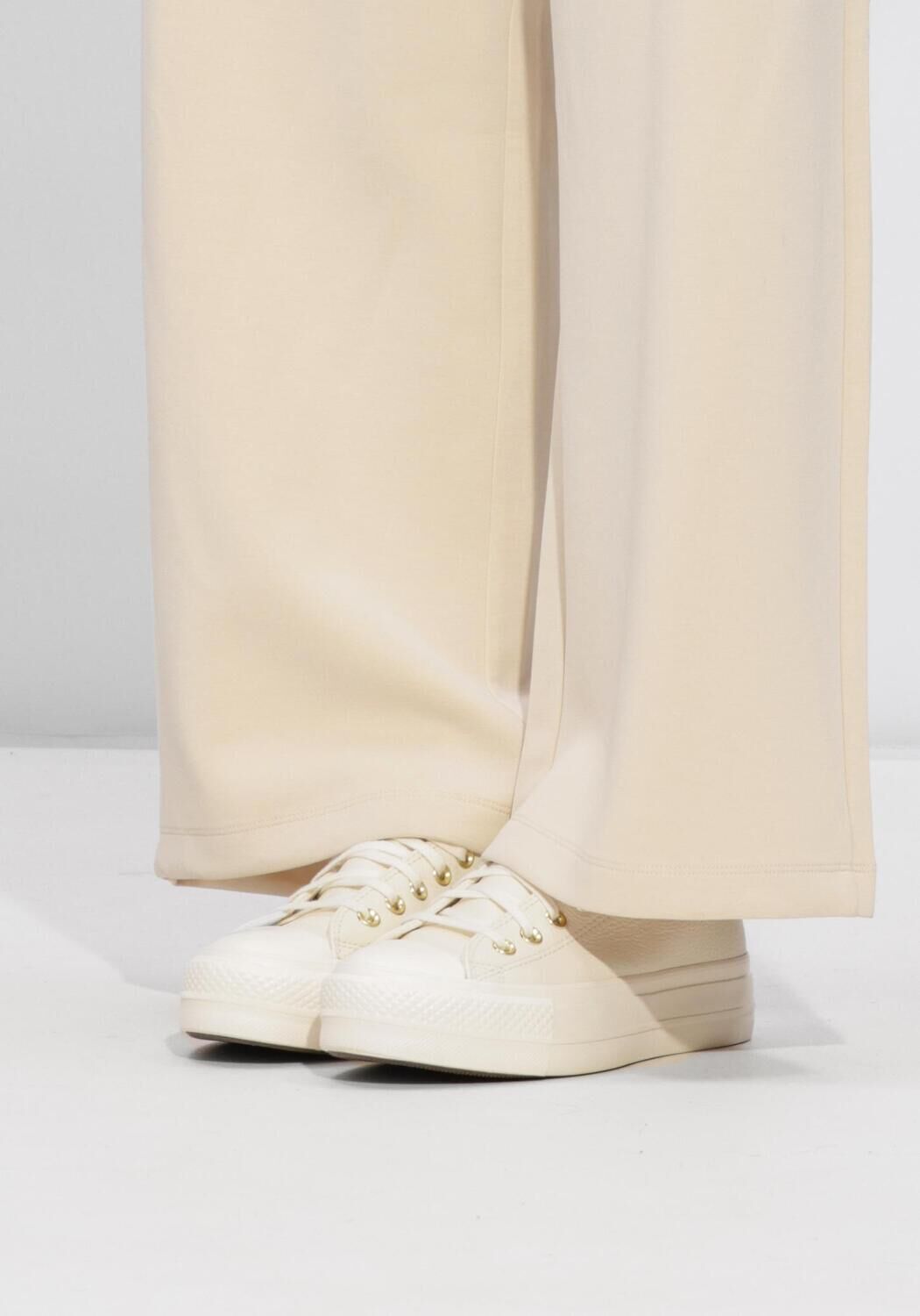 Witte CONVERSE Lage sneakers CHUCK TAYLOR ALL STAR LIFT OX - large